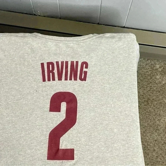 Cleveland Cavaliers T Shirt Adidas 2016 NBA Champions Mens 2X Kyrie Irving - Picture 3 of 4